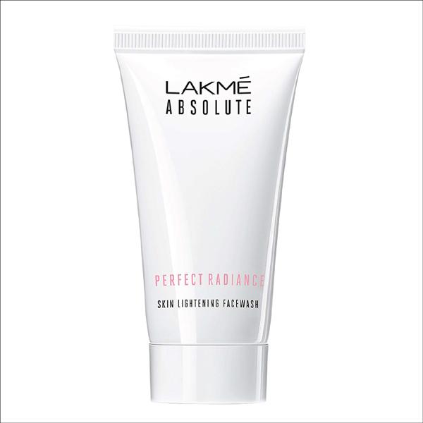 Lakme Perfect Radiance Skin lighting Face Wash 50 gm Lakme Salon